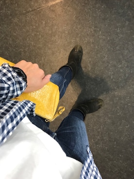 「miu miu（ミュウミュウ）のアイテム（クラッチバッグ）」を使った、hiroさん（レディース・156cm）の秋コーディネート