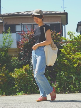 「CUBE SUGAR（キューブシュガー）のアイテム（帽子）」を使った、美鈴さん（レディース・155cm）の夏コーディネート