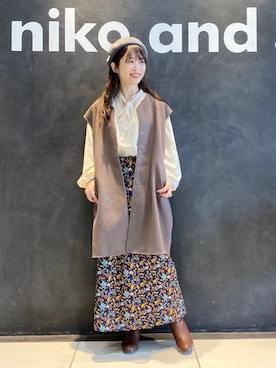 「ニコアンド」｜「アイテム（ハンチング/ベレー帽）」を使った、おかでぃさん（レディース・157cm）の秋コーディネート