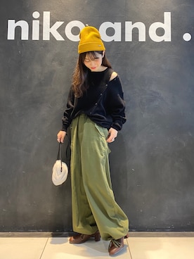 「ニコアンド」｜「アイテム（ニットキャップ/ビーニー）」を使った、おかでぃさん（レディース・157cm）の秋コーディネート