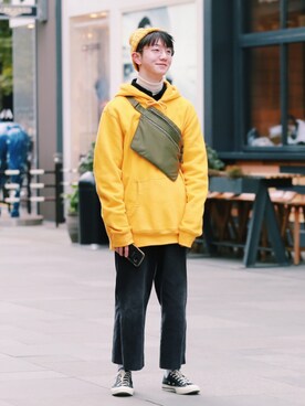 「H&M（エイチ・アンド・エム）のアイテム（スウェット）」を使った、我是硅胶さん（メンズ・171cm）の冬コーディネート