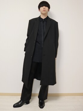 チェスターコートを使った 黒シャツ のメンズ人気ファッションコーディネート Wear