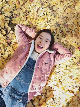 「MILKFED.（ミルクフェド）のアイテム（その他アウター）」を使った、猪鼻ちひろさん（レディース・150cm）の秋コーディネート