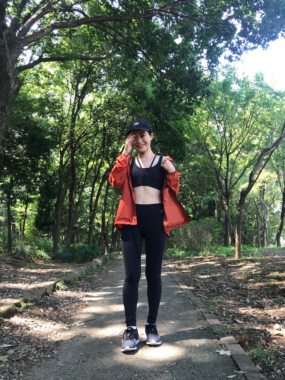 「大人カジュアル、夏コーデ、シンプル、ブラック、おしゃれさんと繋がりたい、ランニングスタイル、ランニング」｜「NEW BALANCEのアイテム（ブラジャー、ブラック系）」を使った、猪鼻ちひろさん（レディース・150cm）の夏コーディネートの1枚目の写真