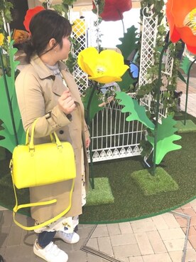 「フリルネック」｜「アイテム（トレンチコート）」を使った、3yamaさん（レディース・160cm）の春コーディネート