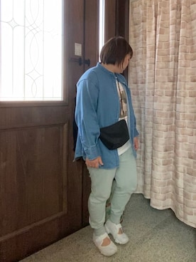 「DHOLIC（ディーホリック）のアイテム（ピアス（両耳用））」を使った、3yamaさん（レディース・160cm）の春コーディネート