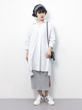 「ADIEU TRISTESSE（アデュートリステス）のアイテム（トップス）」を使った、ハマアイさん（レディース・161cm）の春コーディネート