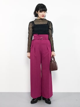 「アイテム（ボストンバッグ、レッド系）」を使った、ハマアイさん（レディース・161cm）の秋コーディネート