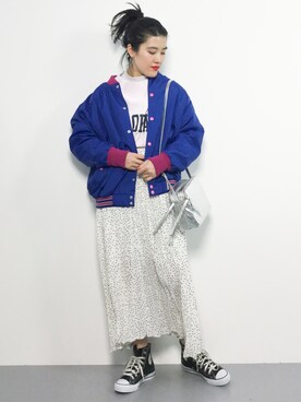 「RODEO CROWNS WIDE BOWL（ロデオクラウンズワイドボウル）のアイテム（ブルゾン）」を使った、ハマアイさん（レディース・161cm）の冬コーディネート