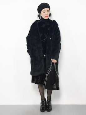 「パーティー」｜「アイテム（その他アウター）」を使った、ハマアイさん（レディース・161cm）の冬コーディネート