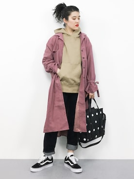 「A part by（アパートバイ）のアイテム（パーカー）」を使った、ハマアイさん（レディース・161cm）の春コーディネート