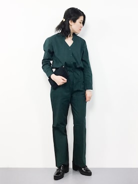 「アイテム（つなぎ/オールインワン、グリーン系）」を使った、ハマアイさん（レディース・161cm）の春コーディネート