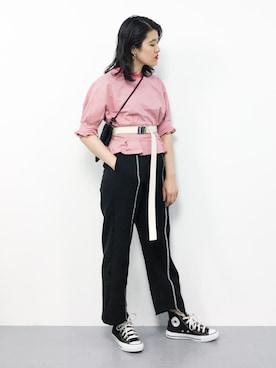 「ぺプラムトップス」｜「アイテム（スウェット）」を使った、ハマアイさん（レディース・161cm）の春コーディネート