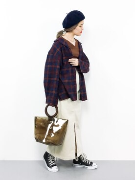 「PAGEBOY（ページボーイ）のハートネックリブトップス（Tシャツ/カットソー）」を使った、ハマアイさん（レディース・161cm）の秋コーディネート