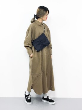 「ISOOK（アイスー）のアイテム（シャツワンピース）」を使った、ハマアイさん（レディース・161cm）の秋コーディネート