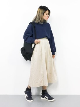 「LOWRYS FARM（ローリーズファーム）のホソコールＡラインスカート　806557（スカート）」を使った、ハマアイさん（レディース・161cm）の秋コーディネート