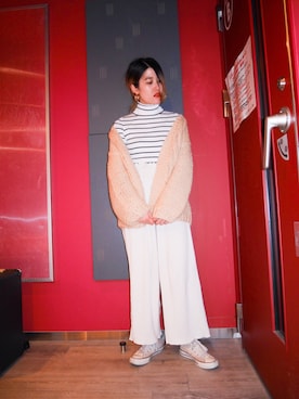 「CONVERSE（コンバース）のCONVERSE ALL STAR　ハイカットスニーカー（スニーカー）」を使った、ハマアイさん（レディース・161cm）の冬コーディネート