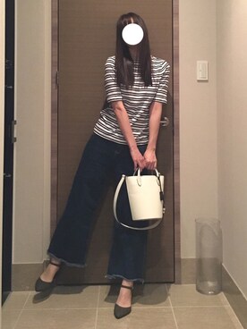 エーコさんの「【飯窪春菜さん着用】裾フリンジデニムワイドパンツ」を使ったコーディネート