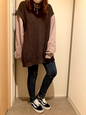「アイテム（ベスト、ブラウン系）」を使った、rihoさん（レディース・158cm）の秋コーディネート