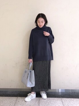 「アディダスオリジナルス」｜「アイテム（その他）」を使った、TANさん（レディース・157cm）の冬コーディネート