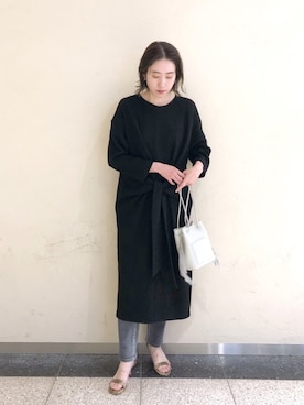 「Moname（モナーム）のアイテム（パンツ）」を使った、TANさん（レディース・157cm）の春コーディネート