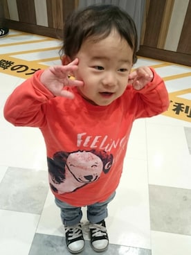 「H&M（エイチ・アンド・エム）のアイテム（スウェット、オレンジ系）」を使った、ohaaayo-さん（レディース）の秋コーディネート