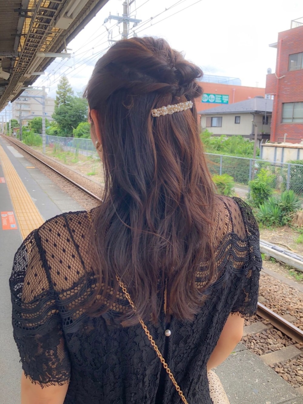 「ドレス、結婚パーティー、結婚式、結婚式スタイル、黒ドレス、レース、snidel」｜「SNIDELのアイテム（ドレス、ブラック系）」を使った、Mさん（レディース・157cm）の夏コーディネートの1枚目の写真