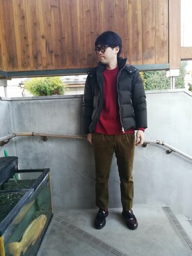 腕時計を使った 赤ニット のメンズ人気ファッションコーディネート Wear