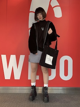 「WEGO（ウィゴー）のアイテム（その他アウター）」を使った、胡桃さん（レディース・164cm）の冬コーディネート
