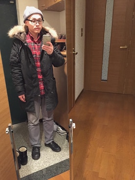 「Eddie Bauer（エディーバウアー）のアイテム」を使った、おかもとさん（メンズ・163cm・30代）の冬コーディネート