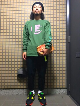 「EBINOMA BRANDのアイテム（Tシャツ/カットソー、グリーン系）」を使った、DEGOtr!pËさん（メンズ・174cm）の春コーディネート