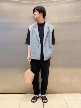 「Mario Doni（マリオドーニ）のアイテム」を使った、中原翔さん（メンズ・176cm）の春コーディネート