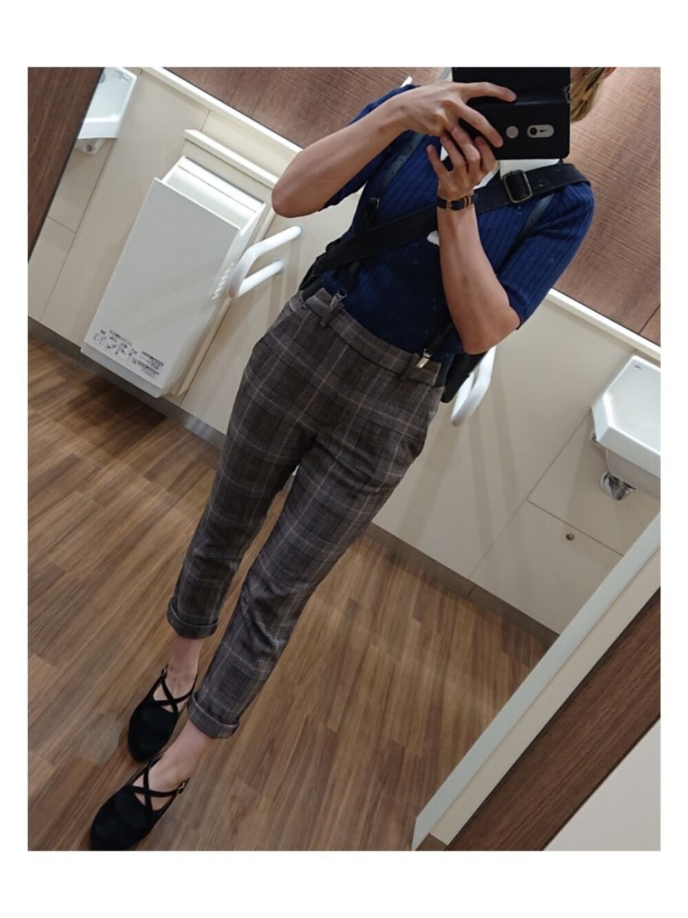 「REDYAZEL(REDYAZEL)、H&M、お洒落さんとつながりたい、ニット」｜「H&MのH&M - シガレットパンツ - ブラウン（その他パンツ、ブラウン系）」を使った、ゆうさん（レディース・158cm）の夏コーディネートの1枚目の写真