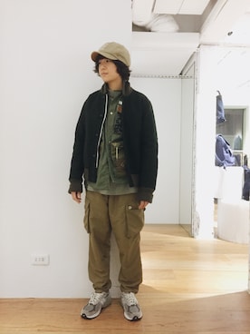 「MURMUR（ミュールミュール）のアイテム（ジャケット/アウター）」を使った、Azureさん（メンズ・163cm）の春コーディネート