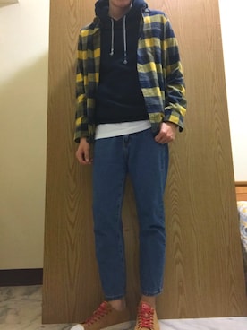 「5（ファイブ）のアイテム（パーカー）」を使った、紳さん（メンズ・183cm）の冬コーディネート