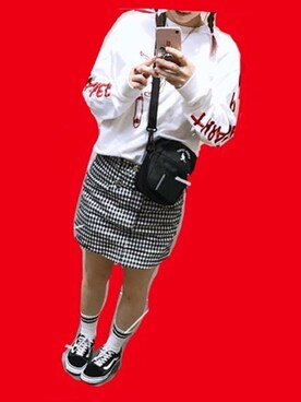 3 2 3さんのコーディネート