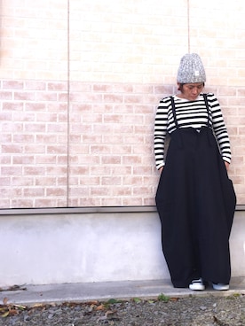 「antiqua（アンティカ）のアイテム（オールインワン・サロペット）」を使った、タナさん（レディース・155cm）の冬コーディネート