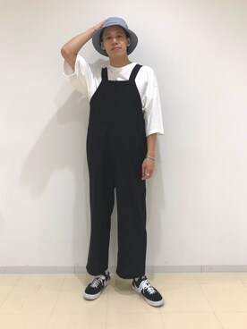 「SENSE OF PLACE by URBAN RESEARCH（センスオブプレイスバイアーバンリサーチ）のアイテム（オールインワン・サロペット）」を使った、Takuya Matsunoさん（メンズ・171cm）の春コーディネート