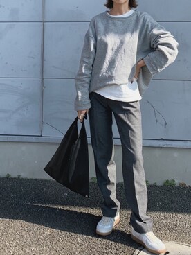 「オールグレー」｜「アイテム（バッグ）」を使った、Oo.hiro.oOさん（レディース・159cm）の春コーディネート