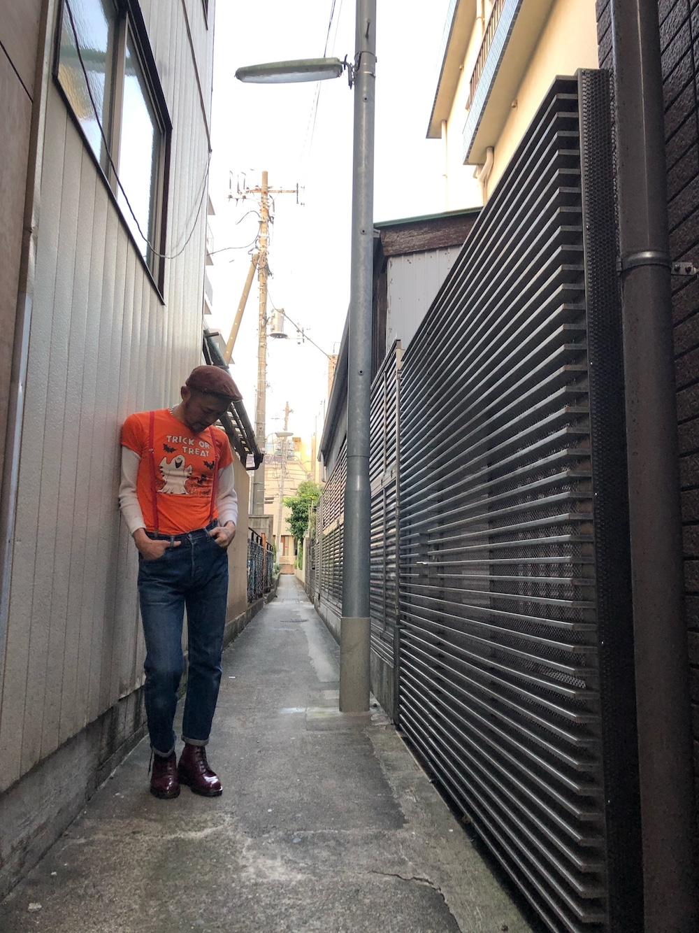 「シンプルコーデ、オトナカジュアル」｜「SHAMSのSHAMS hunting cap "maroon"（シャツ/ブラウス、その他）」を使った、shamsoftokyoさん（メンズ・173cm）の秋コーディネートの1枚目の写真
