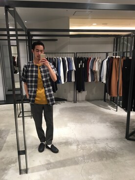 「UNITED TOKYO（ユナイテッドトウキョウ）のアイテム（シャツ/ブラウス、ブルー系）」を使った、kzk_utさん（メンズ・180cm）の夏コーディネート