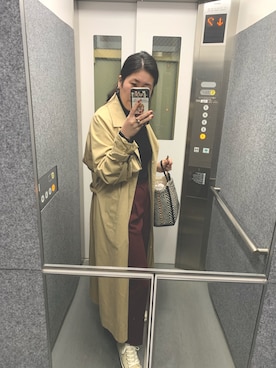 「AMERI」｜「アイテム（トートバッグ）」を使った、u_chanさん（レディース・162cm）の秋コーディネート