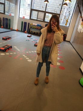 「SNIDEL（スナイデル）のアイテム（ピーコート）」を使った、米祖酱さん（レディース・169cm）の春コーディネート