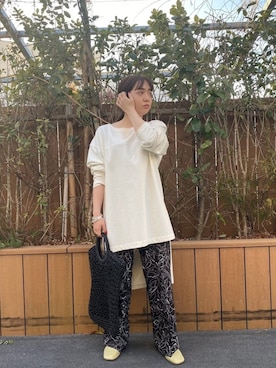 「アイテム（ブレスレット）」を使った、yukoさん（レディース・147cm）の春コーディネート