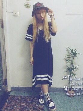 「MONKI」｜Kappa Kelly Hoさん（レディース・160cm）の夏コーディネート