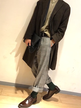 「アイテム（その他トップス、ブラウン系）」を使った、光一さん（メンズ・178cm）の冬コーディネート