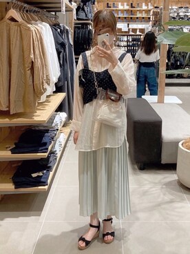 \  𝚖𝚘𝚖𝚘  /さんのコーディネート