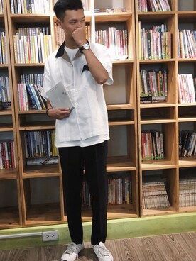 「WIWT.00のアイテム（Shirts、ホワイト系）」を使った、Ryanさん（メンズ・176cm）の秋コーディネート