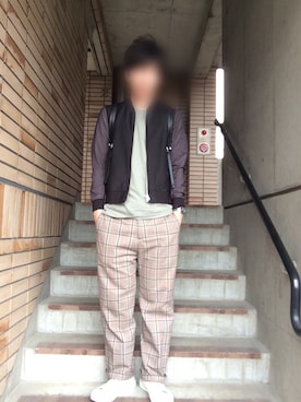 「フォロバ」｜「アイテム（ブルゾン）」を使った、hinaさん（メンズ・175cm）の春コーディネート