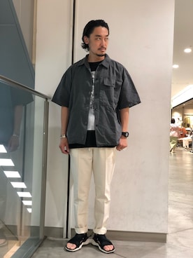 「半袖シャツコーデ」｜Yasunori Chijiwaさん（メンズ・175cm）の夏コーディネート